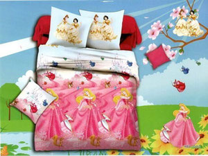 Lenjerii de pat pentru copii cu diferite personaje sau figurine