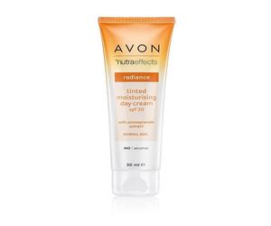 AVON NUTRAEFFECTS LOTIUNE NUANTATOARE PENTRU LUMINOZITATE SPF 20