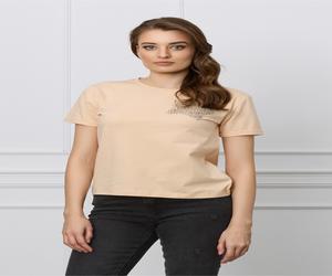 Tricou peach cu steluta din strasuri pe bust